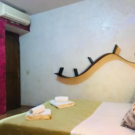 Gasthuis Termini Guest House Inn